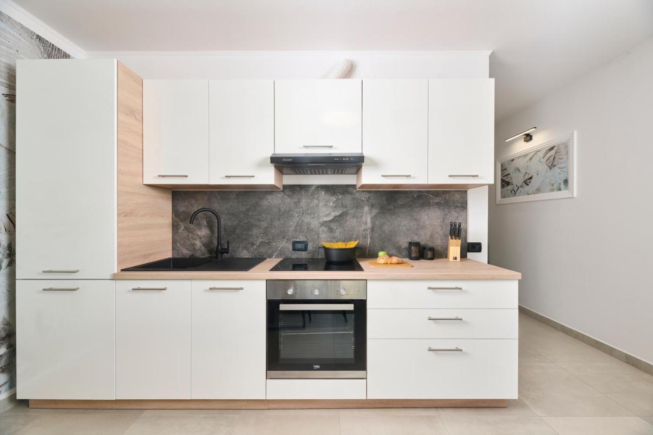 Apartments Dolcea Umag Ngoại thất bức ảnh